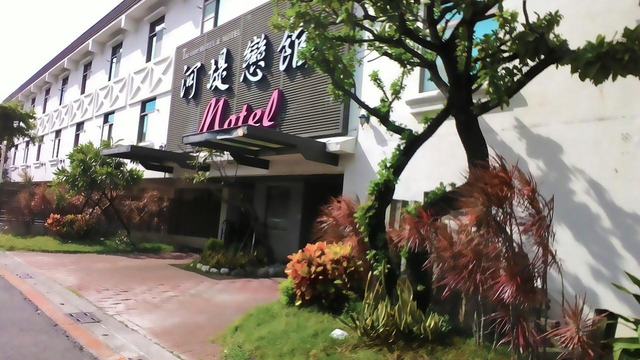 The Riverside Hotel & Motel Kaohsiung Esterno foto
